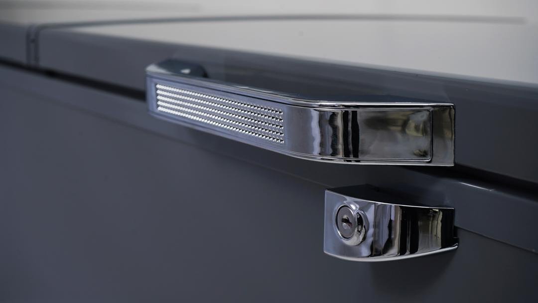 CONGELATEUR ASTECH HORIZONTAL 700LITRES GRIS CH700GM