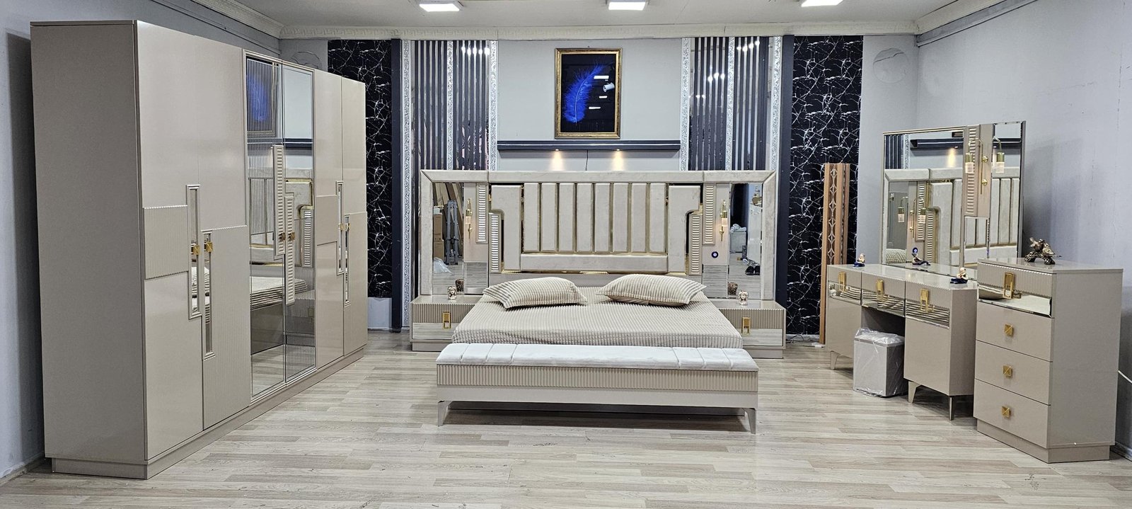 CHAMBRE À COUCHER COMPLÈTE HAUT DE GAMME